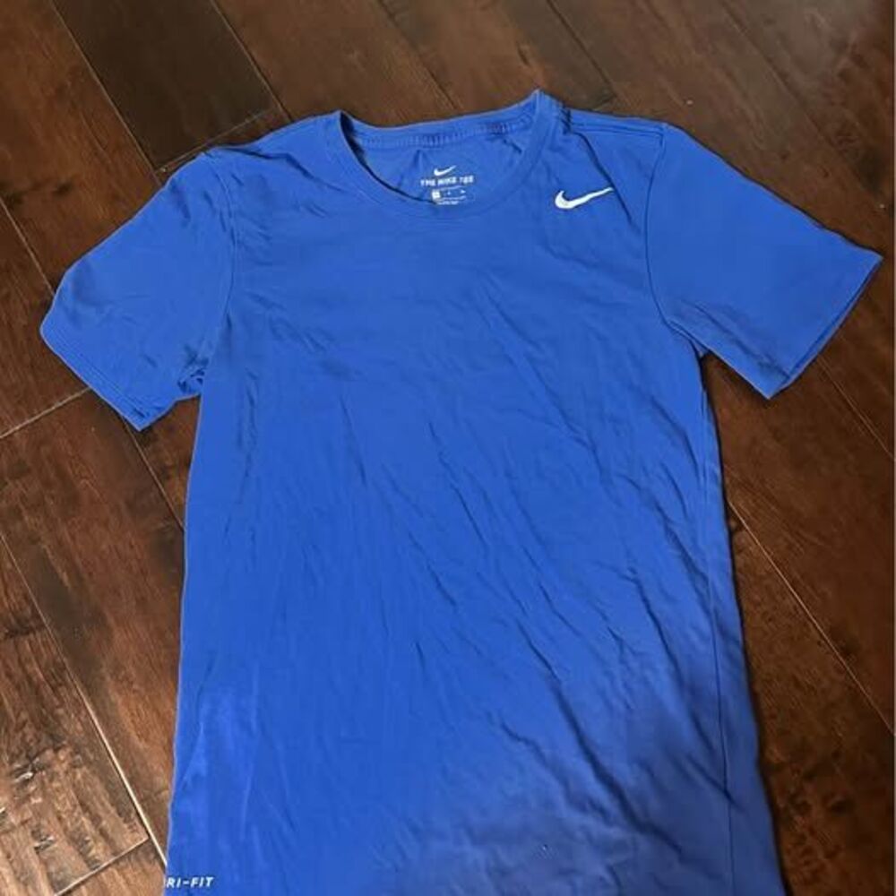 Nike Blue Mens or Womens T shirt Size S